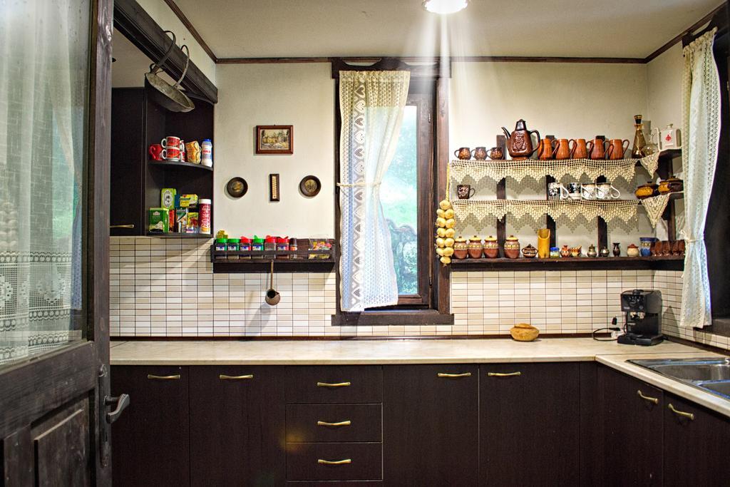 Milkovata Guest House Koshov Номер фото